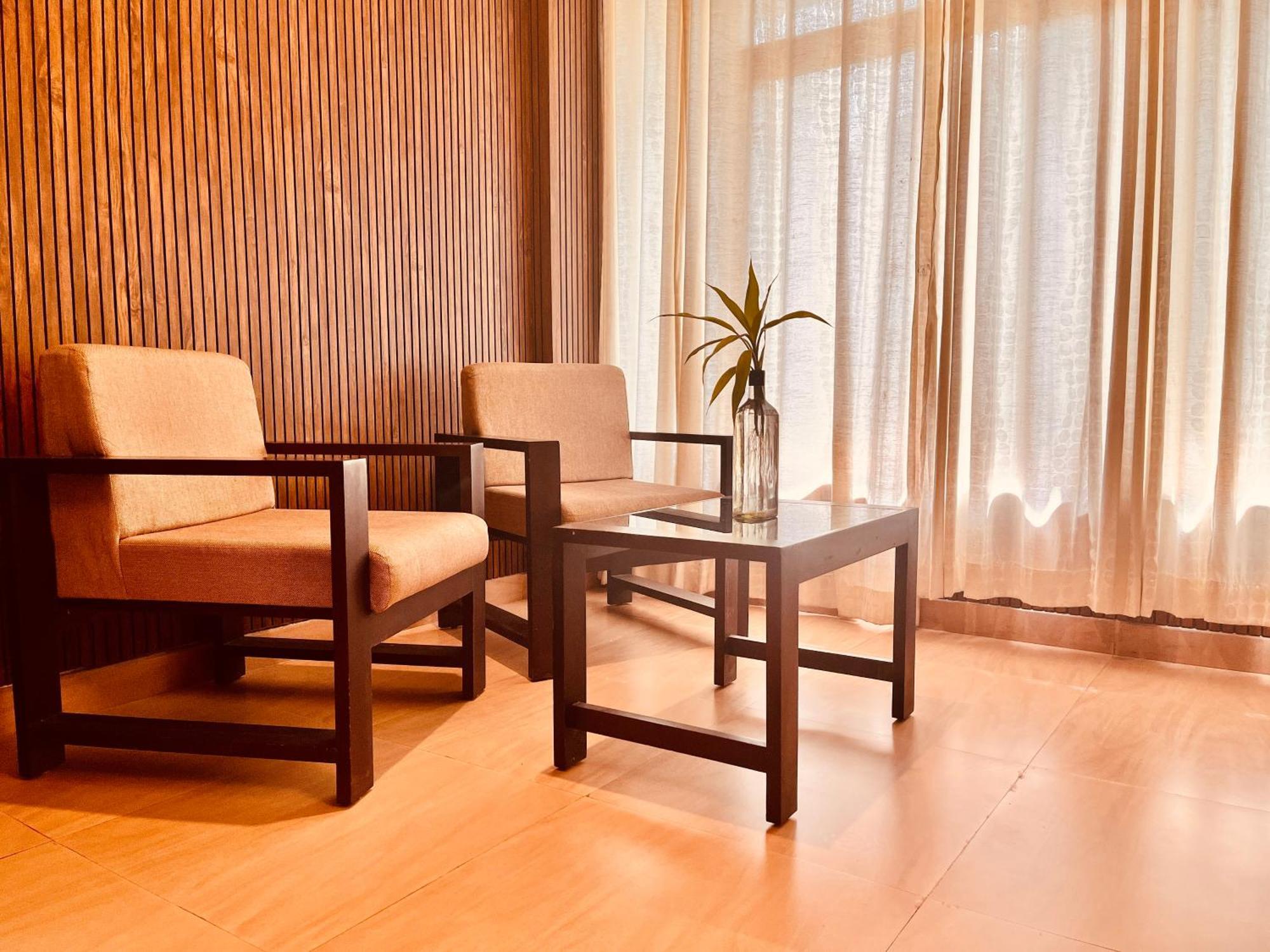Pearl Grand Boutique Cottage In Omaxe Anandam Vrindavan - #Premium Ac Rooms With Balcony #Big Parking #Lift #Garden #Peaceful Area #Near Prem Mandir #Property Of The Year #Most Awarded Dış mekan fotoğraf