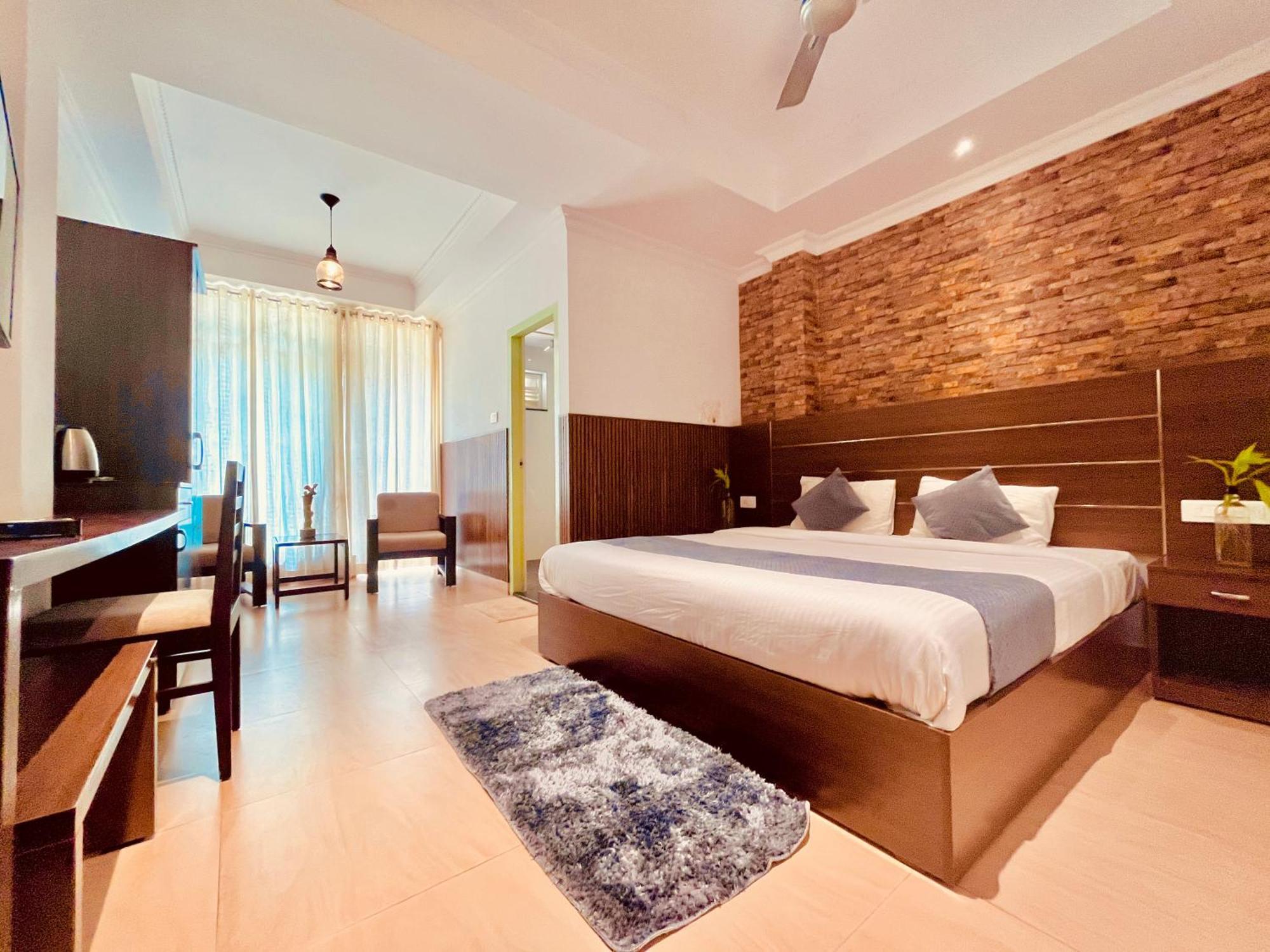 Pearl Grand Boutique Cottage In Omaxe Anandam Vrindavan - #Premium Ac Rooms With Balcony #Big Parking #Lift #Garden #Peaceful Area #Near Prem Mandir #Property Of The Year #Most Awarded Dış mekan fotoğraf